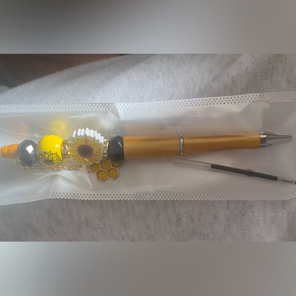 Yellow Sunflower Charm Pen